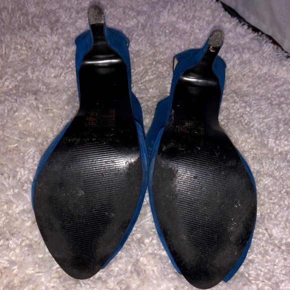 Blue suede NYLA peep toe strappy heels: size 8 - Picture 3 of 4